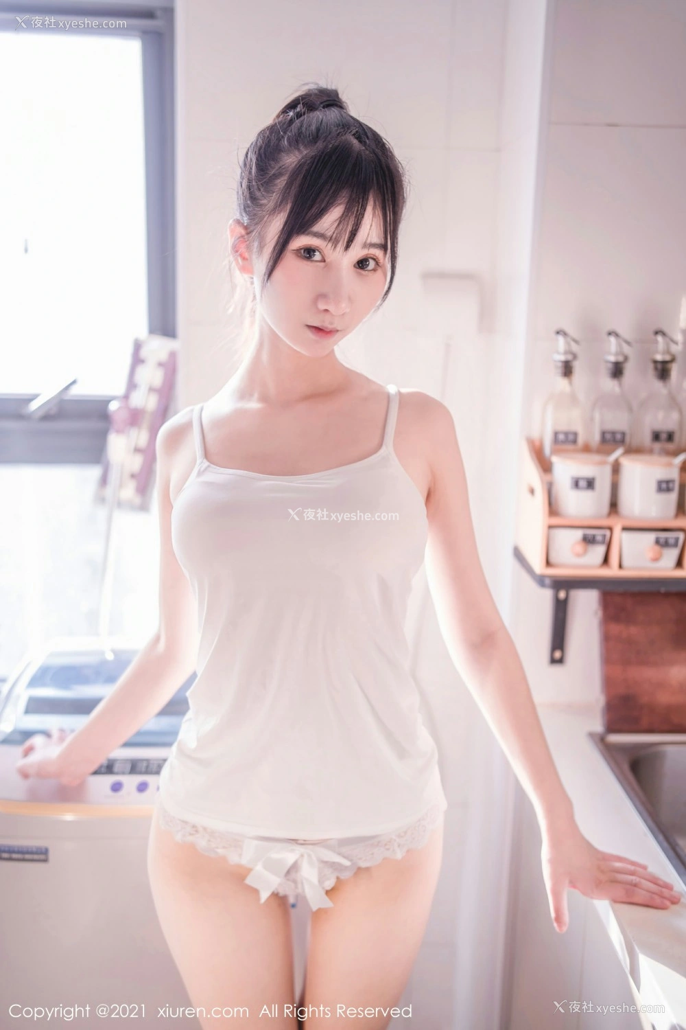 1P - [XiuRen秀人网] No.3711 小果冻儿