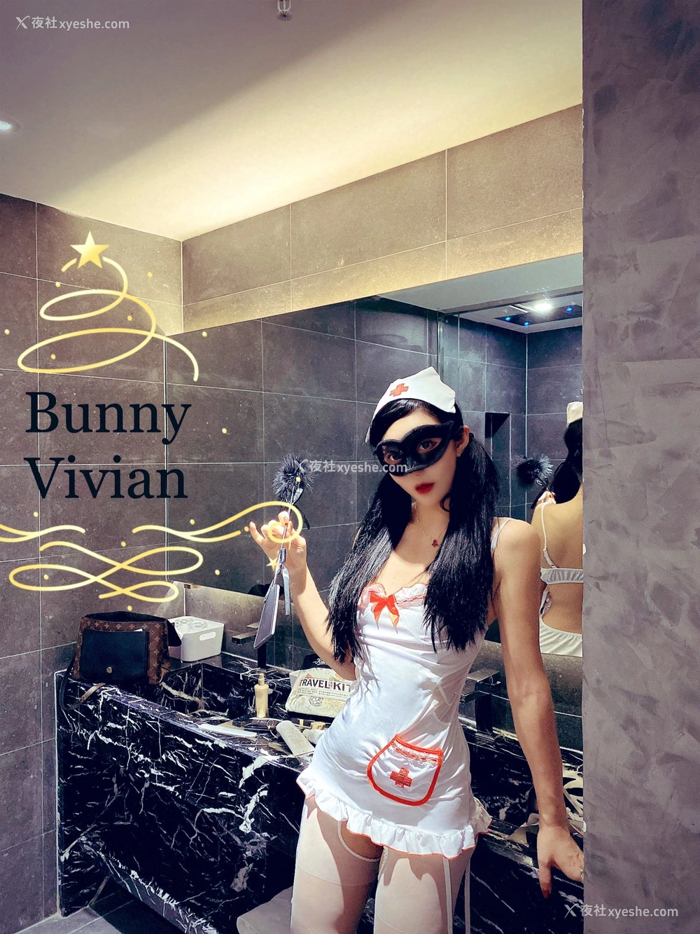 1P - 爱丝袜的Vivian姐《推特合集》