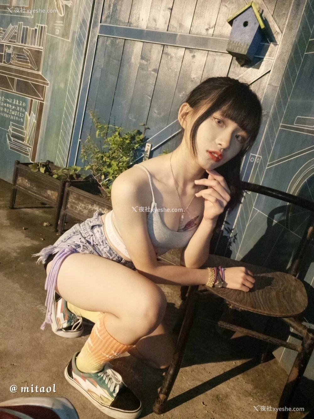 1P - 台湾嫩模 Miu Myoung 大尺私拍流出