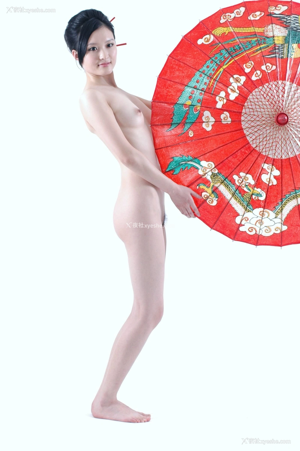 1P - 国模亚美人体私拍套图