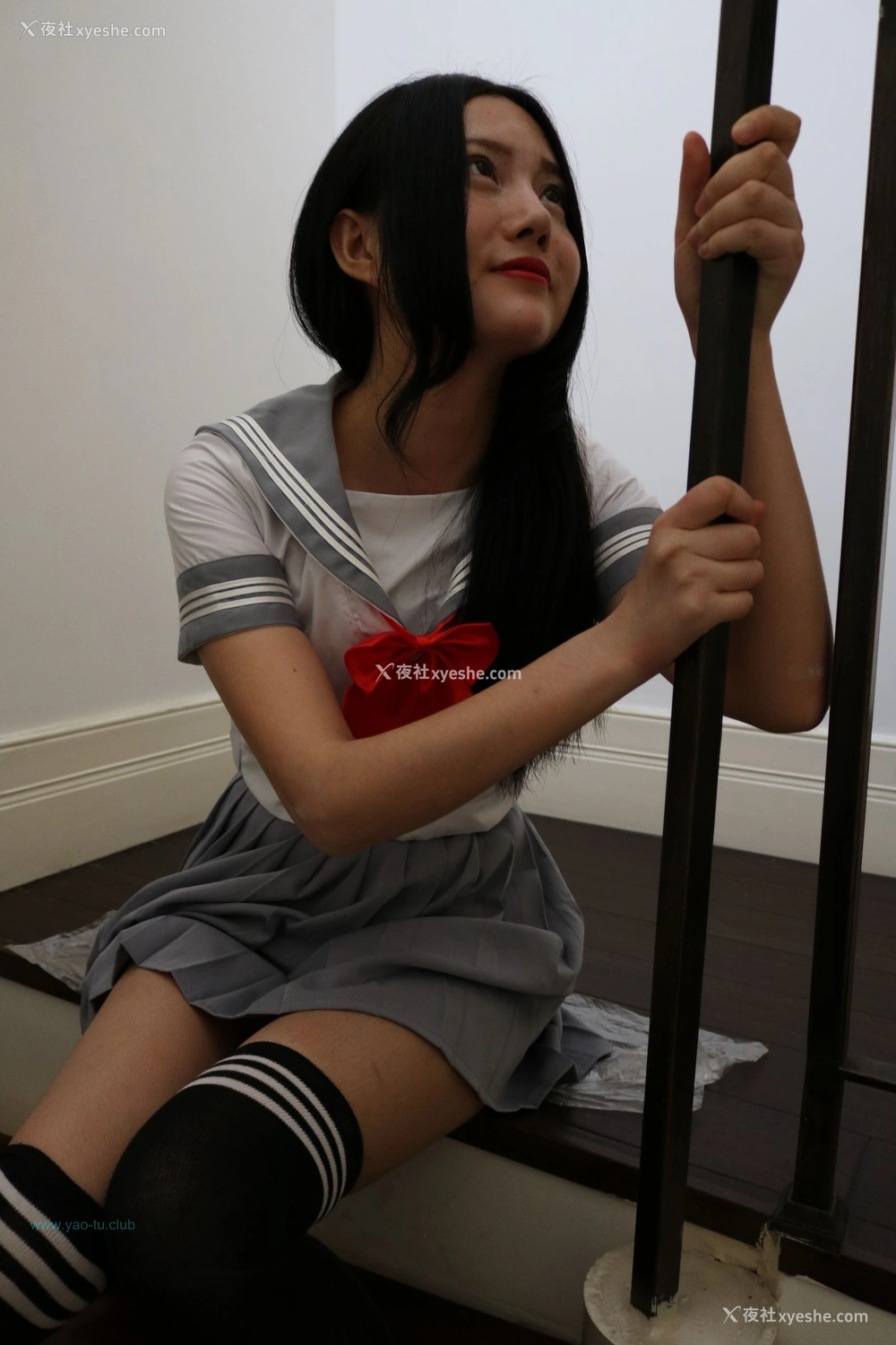 1P - 国模严佳丽大尺度人体私拍套图