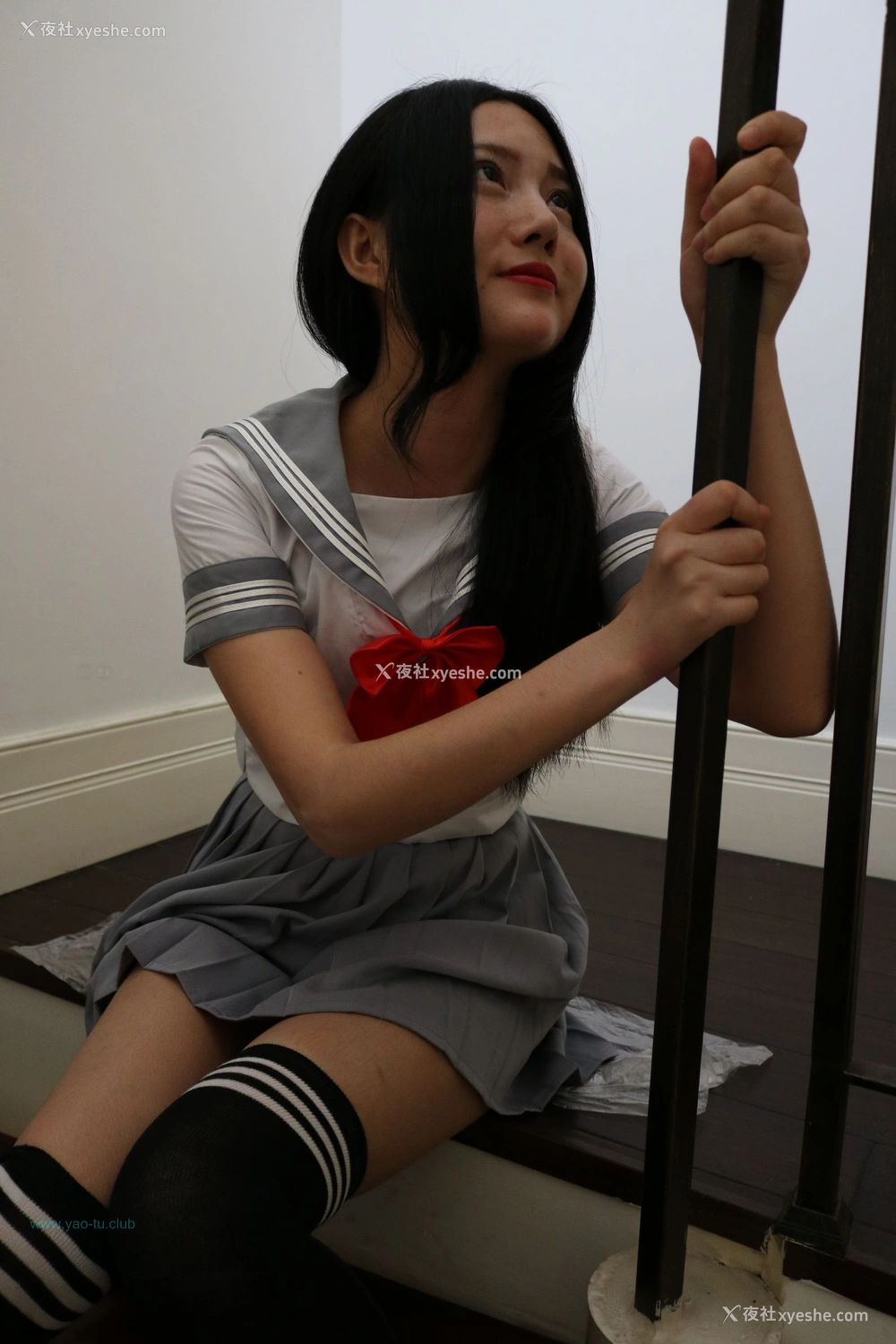1P - 国模严佳丽大尺度人体私拍套图