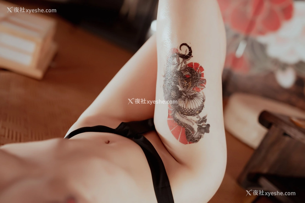 1P - 晕崽Zz《小樱花》