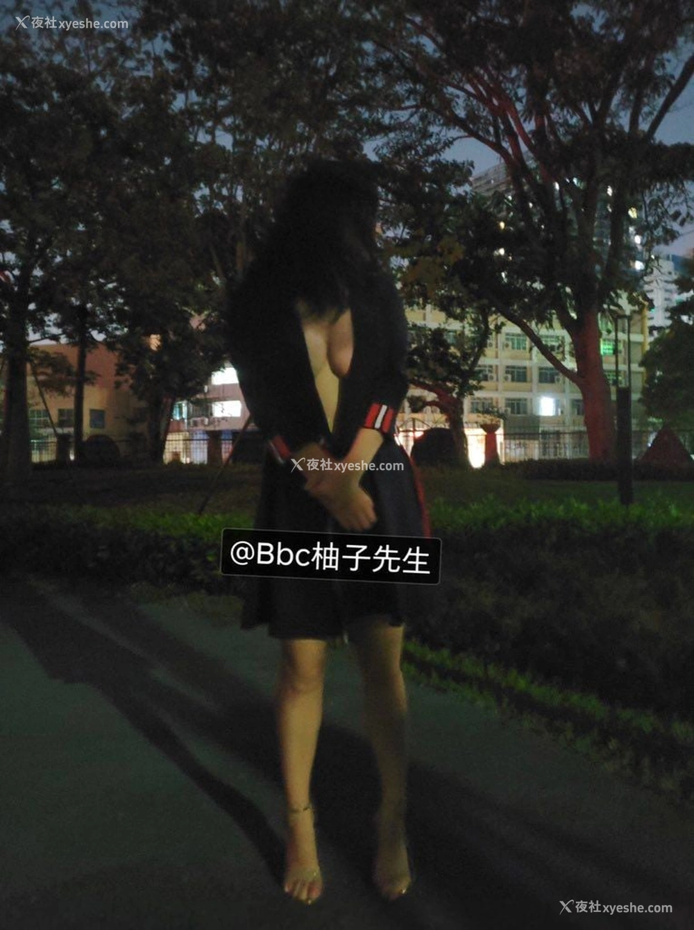 1P - 【网络收集】推特色影大神 Bbc柚子先生 大尺度私拍合集