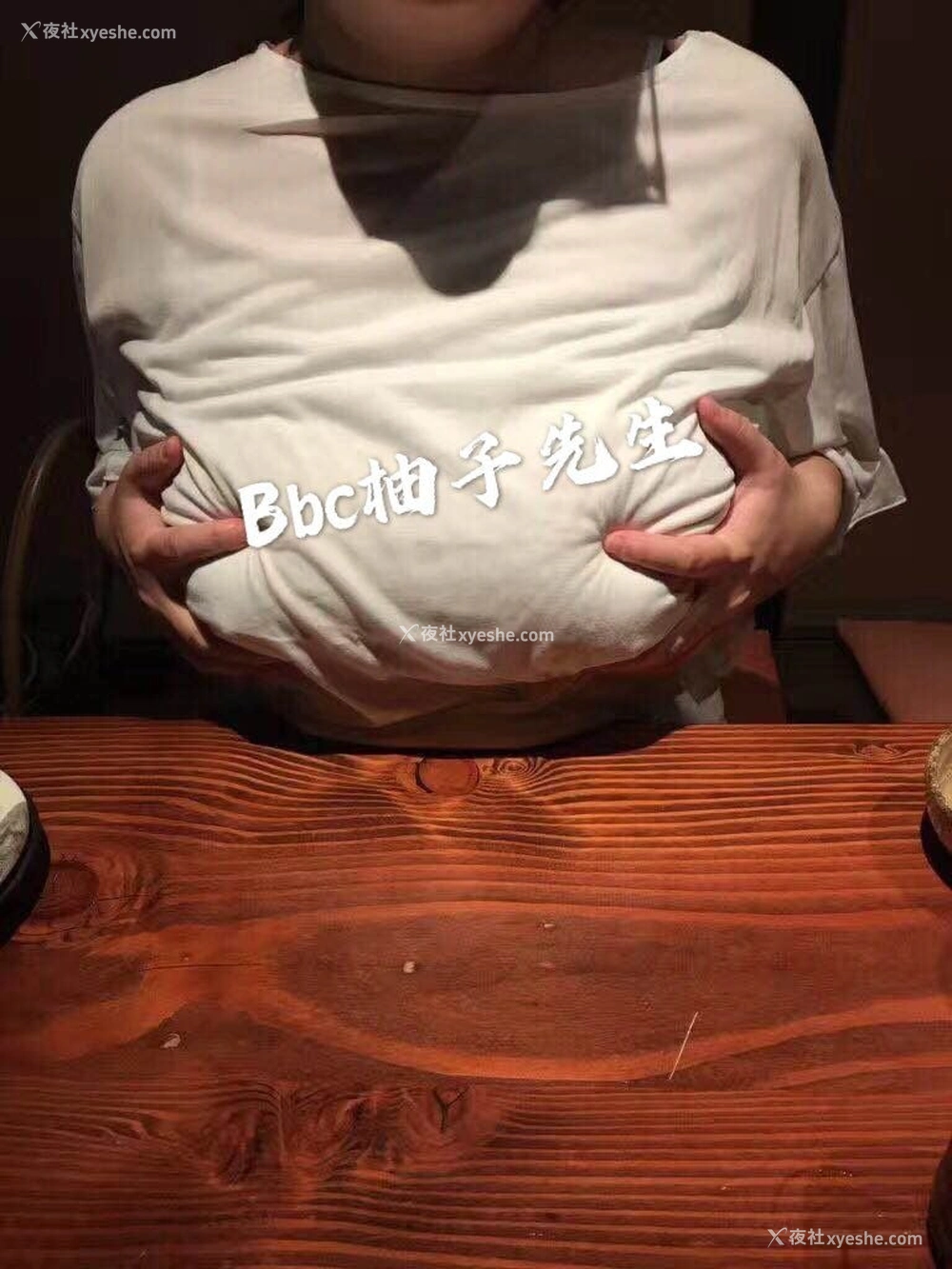 1P - 【网络收集】推特色影大神 Bbc柚子先生 大尺度私拍合集