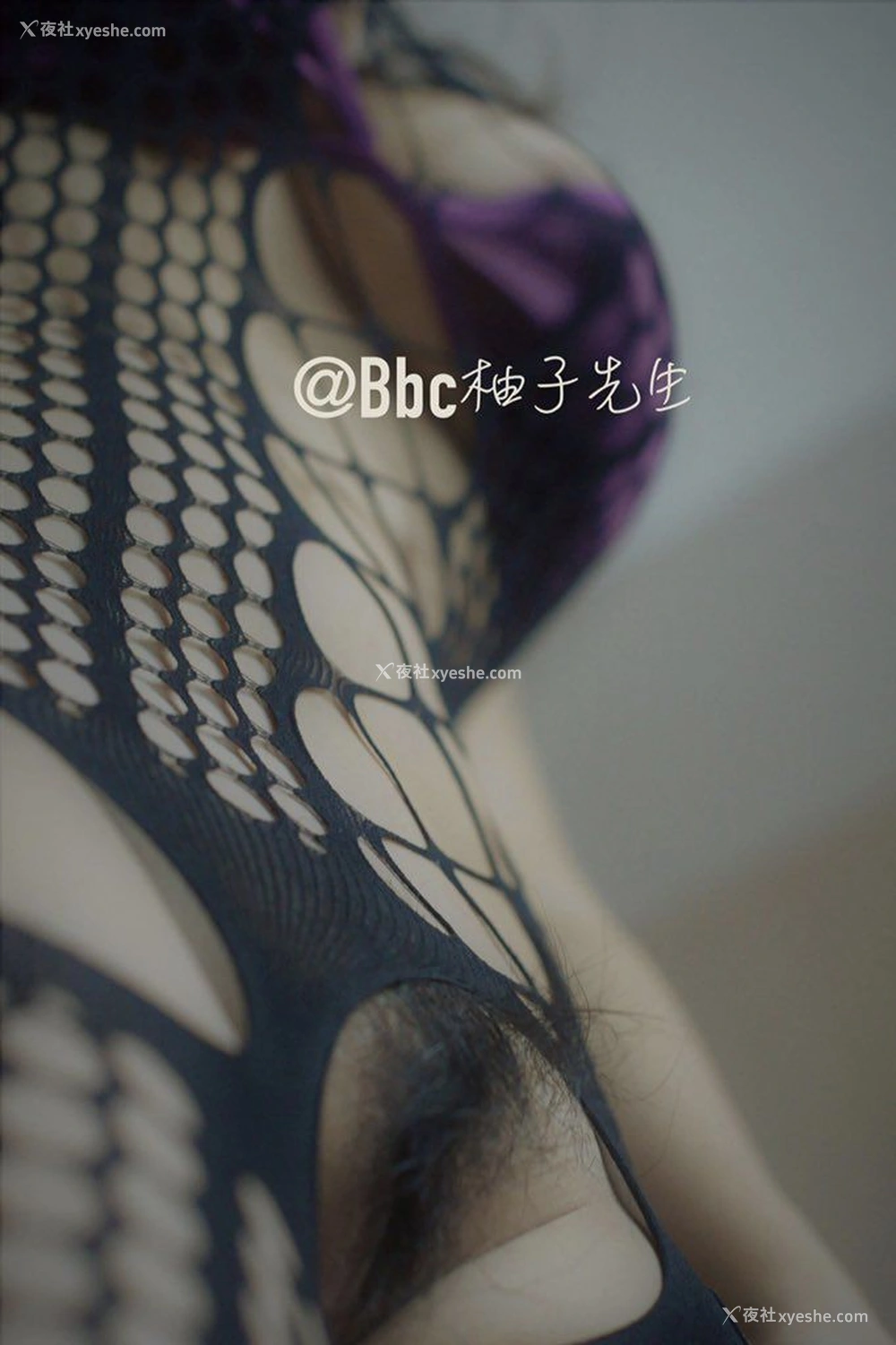 1P - 【网络收集】推特色影大神 Bbc柚子先生 大尺度私拍合集