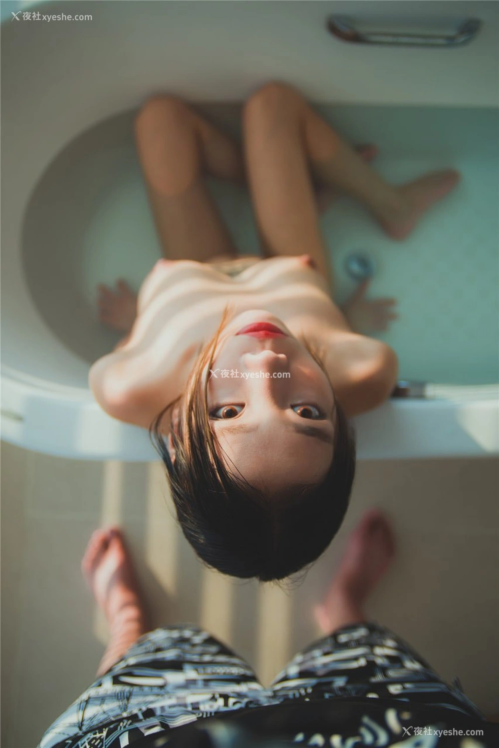 1P - 【网络收集】木有摄影师大尺度人体摄影推特散图