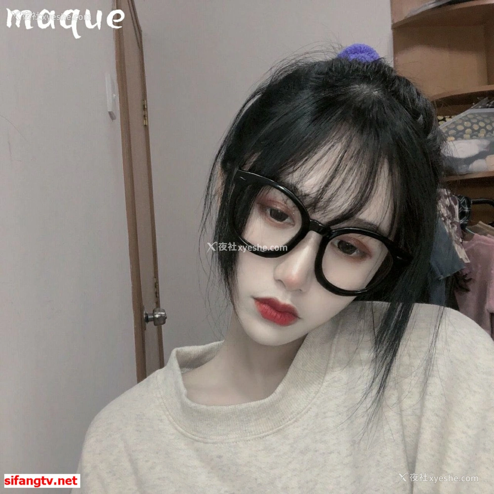 1P - 美女如云，某高端换妻私密群内部泄露