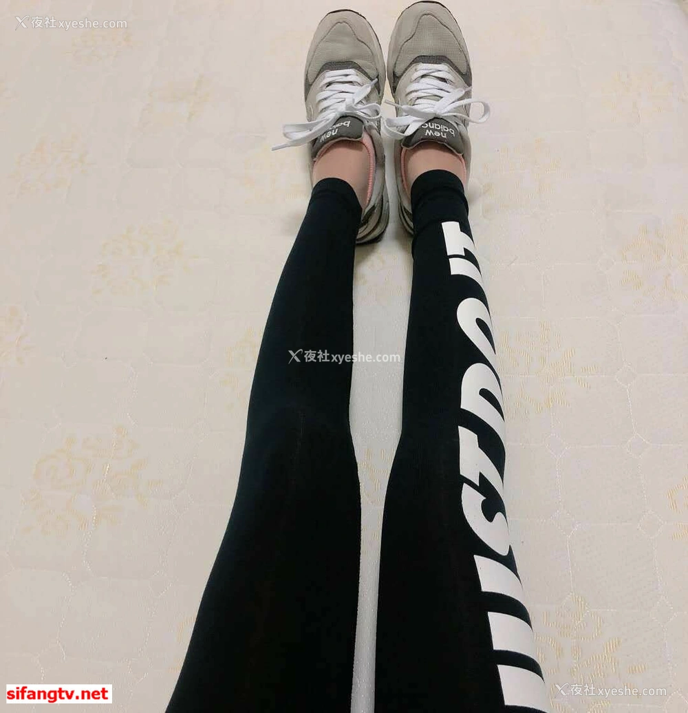 1P - 美女如云，某高端换妻私密群内部泄露