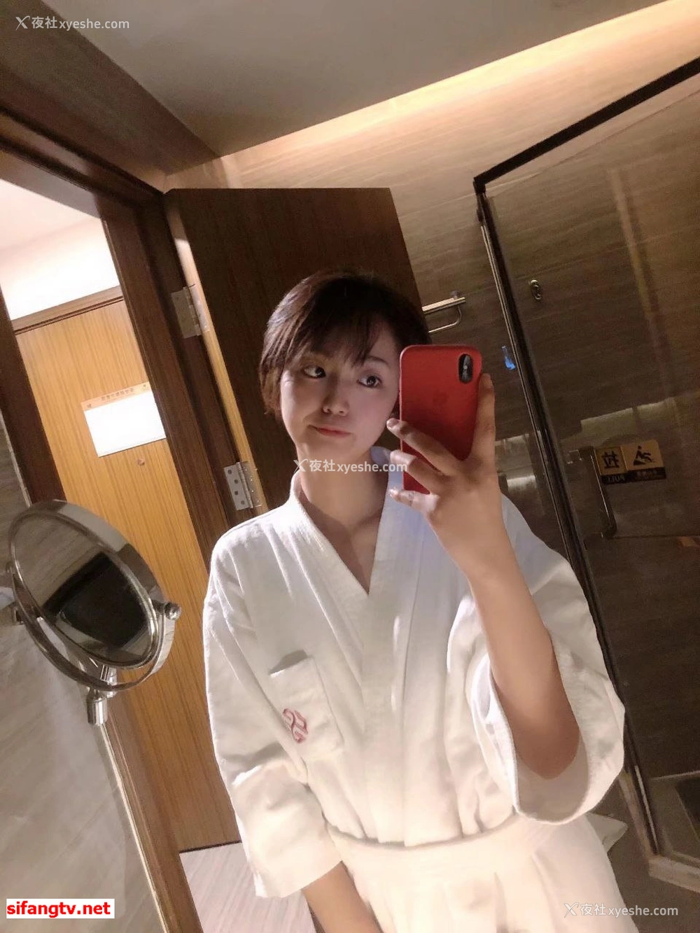 1P - 美女如云，某高端换妻私密群内部泄露