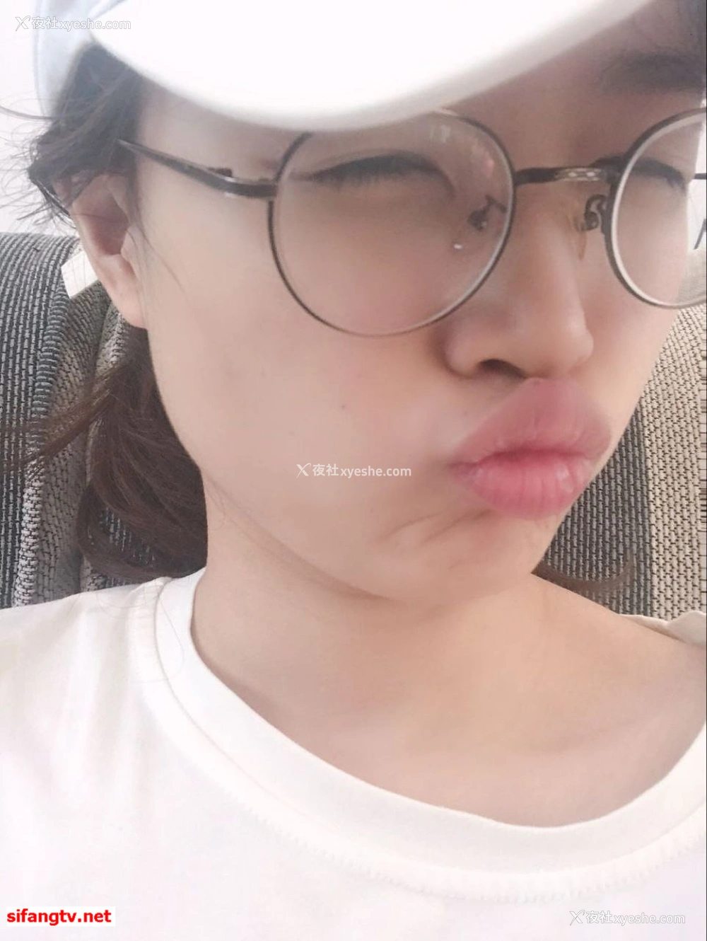 1P - 美女如云，某高端换妻私密群内部泄露