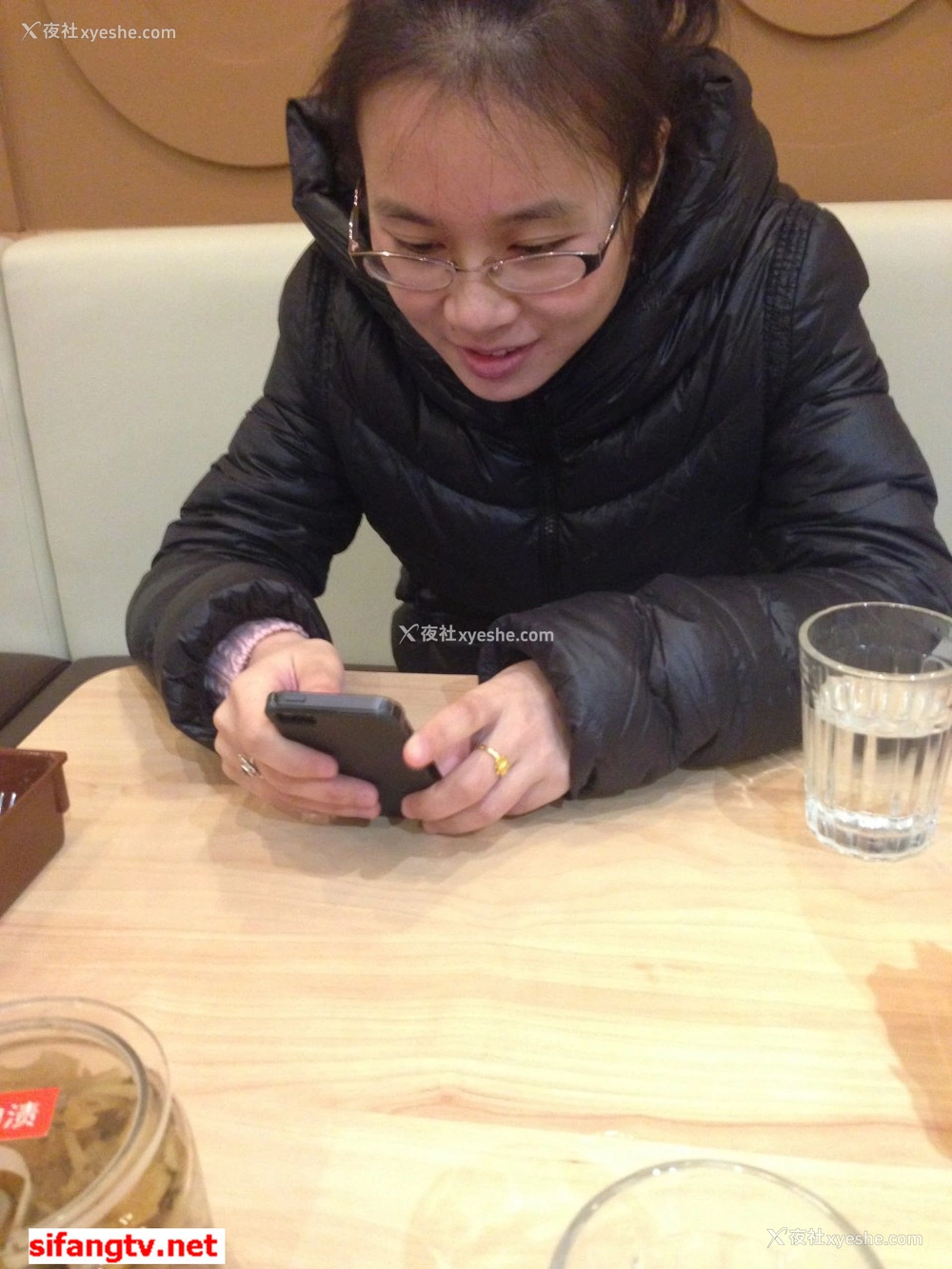 1P - 美女如云，某高端换妻私密群内部泄露