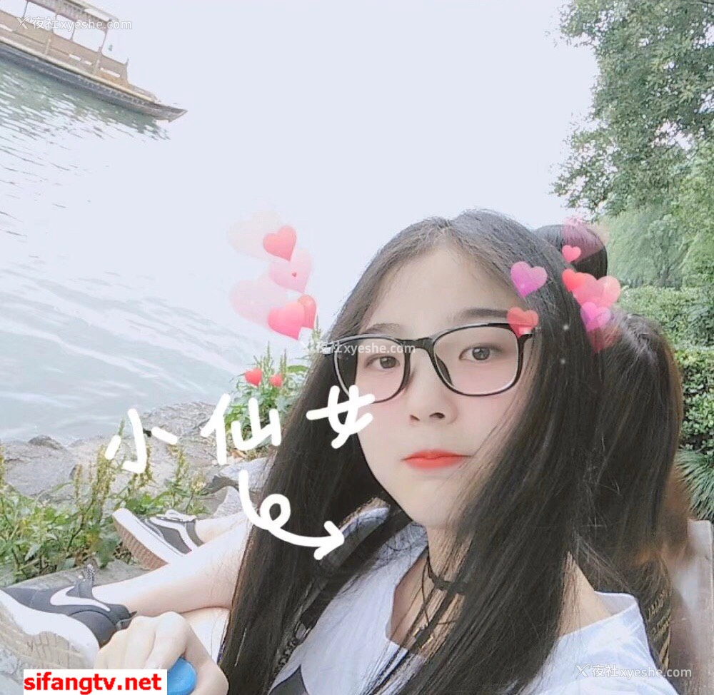 1P - 美女如云，某高端换妻私密群内部泄露