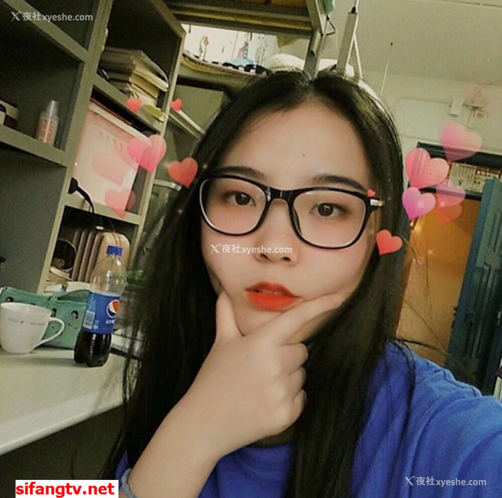 1P - 美女如云，某高端换妻私密群内部泄露