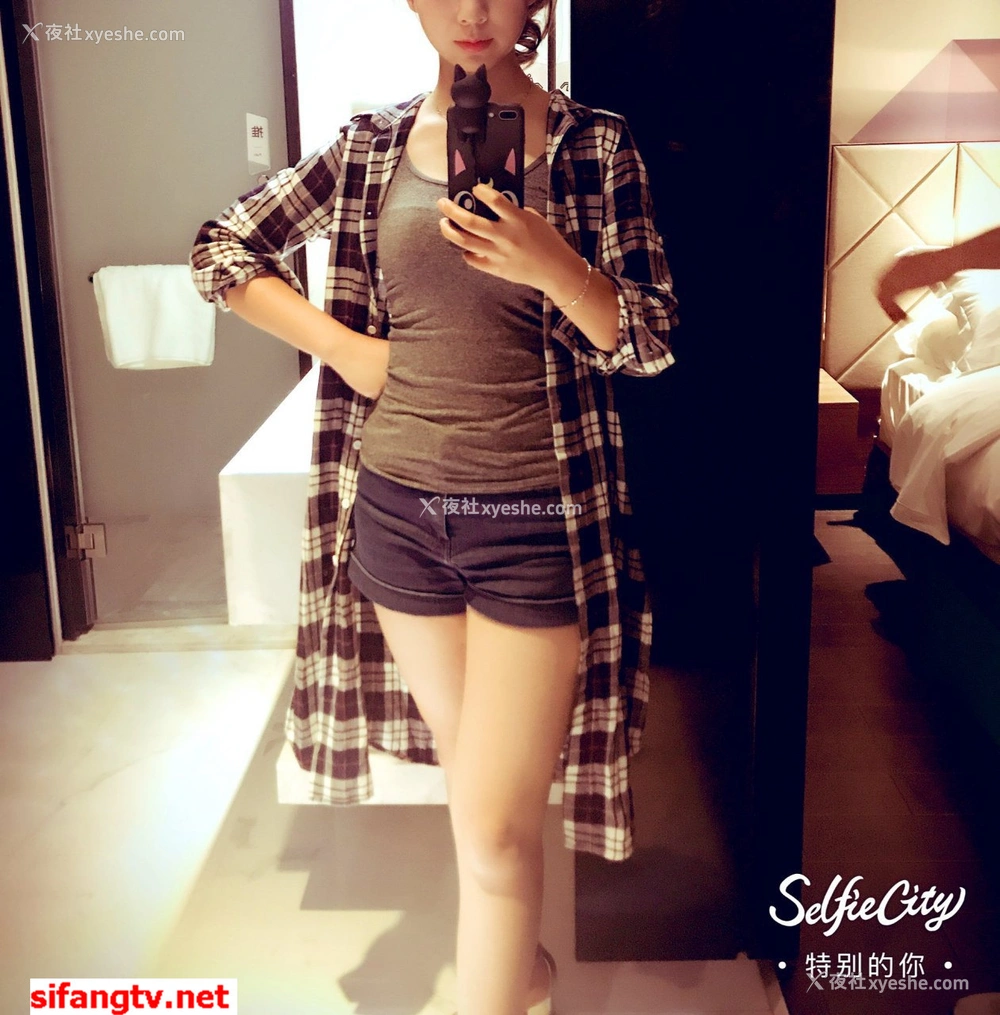 1P - 美女如云，某高端换妻私密群内部泄露