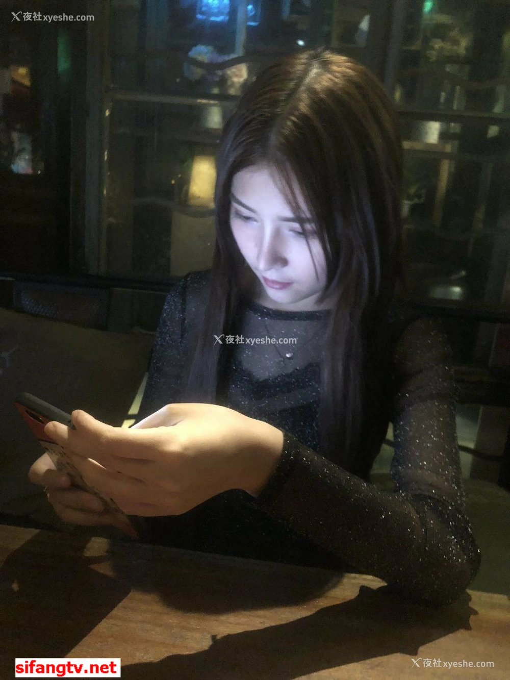 1P - 美女如云，某高端换妻私密群内部泄露