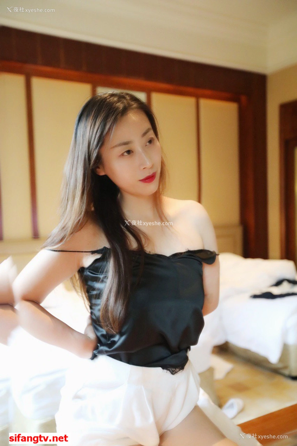 1P - 美女如云，某高端换妻私密群内部泄露