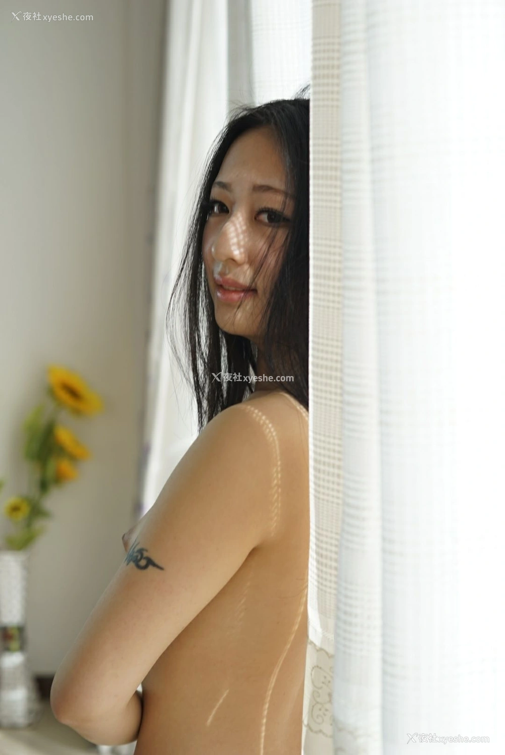 1P - 国模小洁人体私拍套图