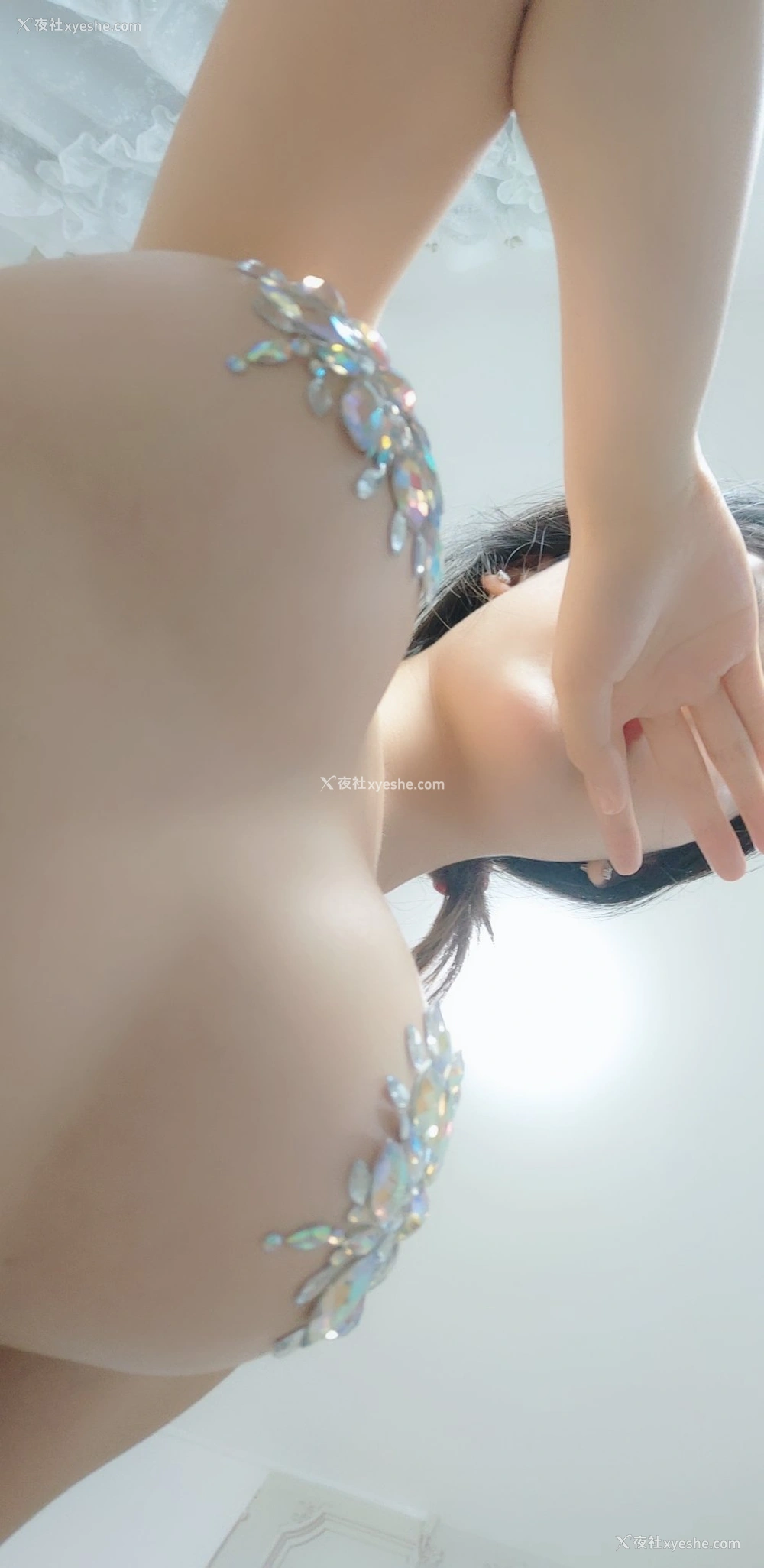 1P - 抖娘·利世《水晶自拍》