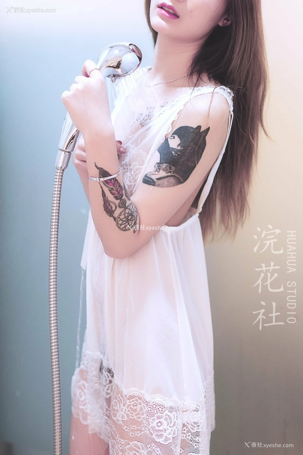 1P - 【网络收集】浣花社人体私拍写真Dinggege6叁点美女集合