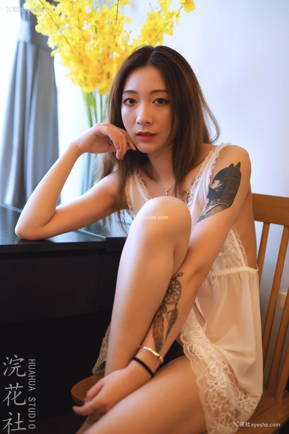 1P - 【网络收集】浣花社人体私拍写真Dinggege6叁点美女集合