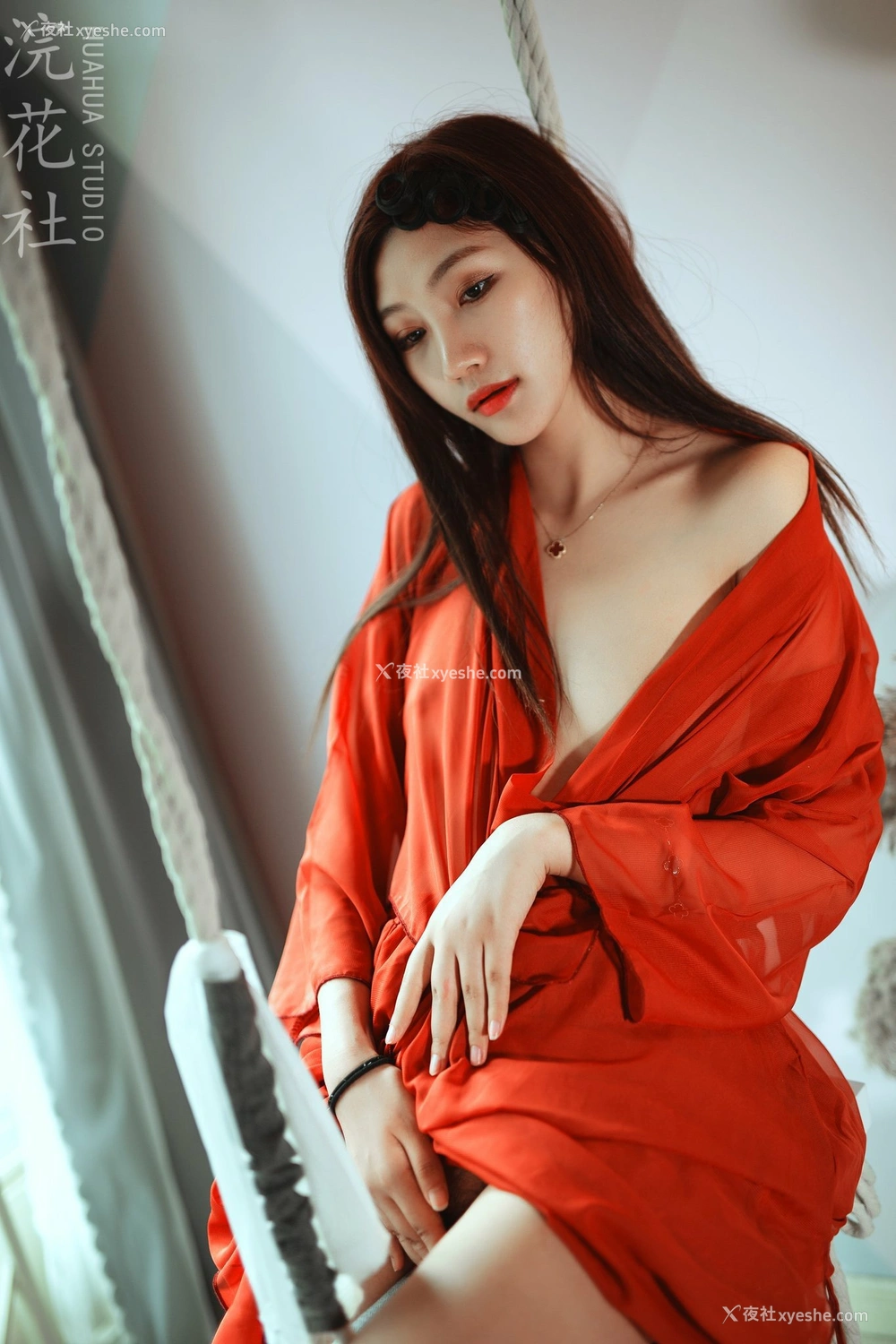 1P - 【网络收集】浣花社人体私拍写真Dinggege6叁点美女集合