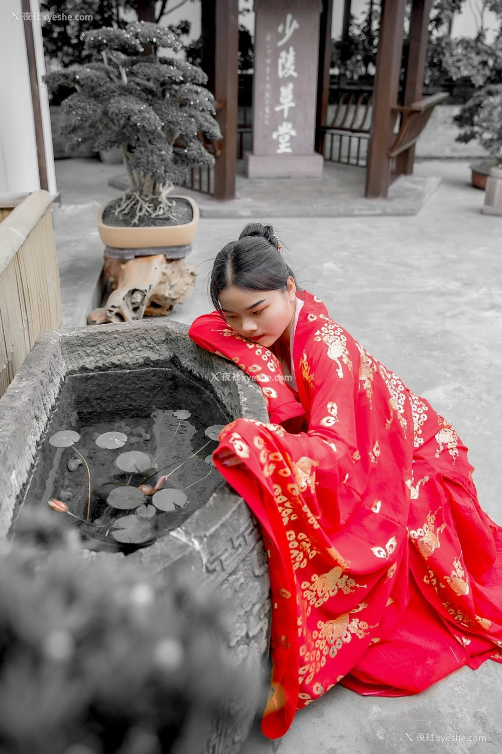 1P - 【网络收集】浣花社人体私拍写真Dinggege6叁点美女集合