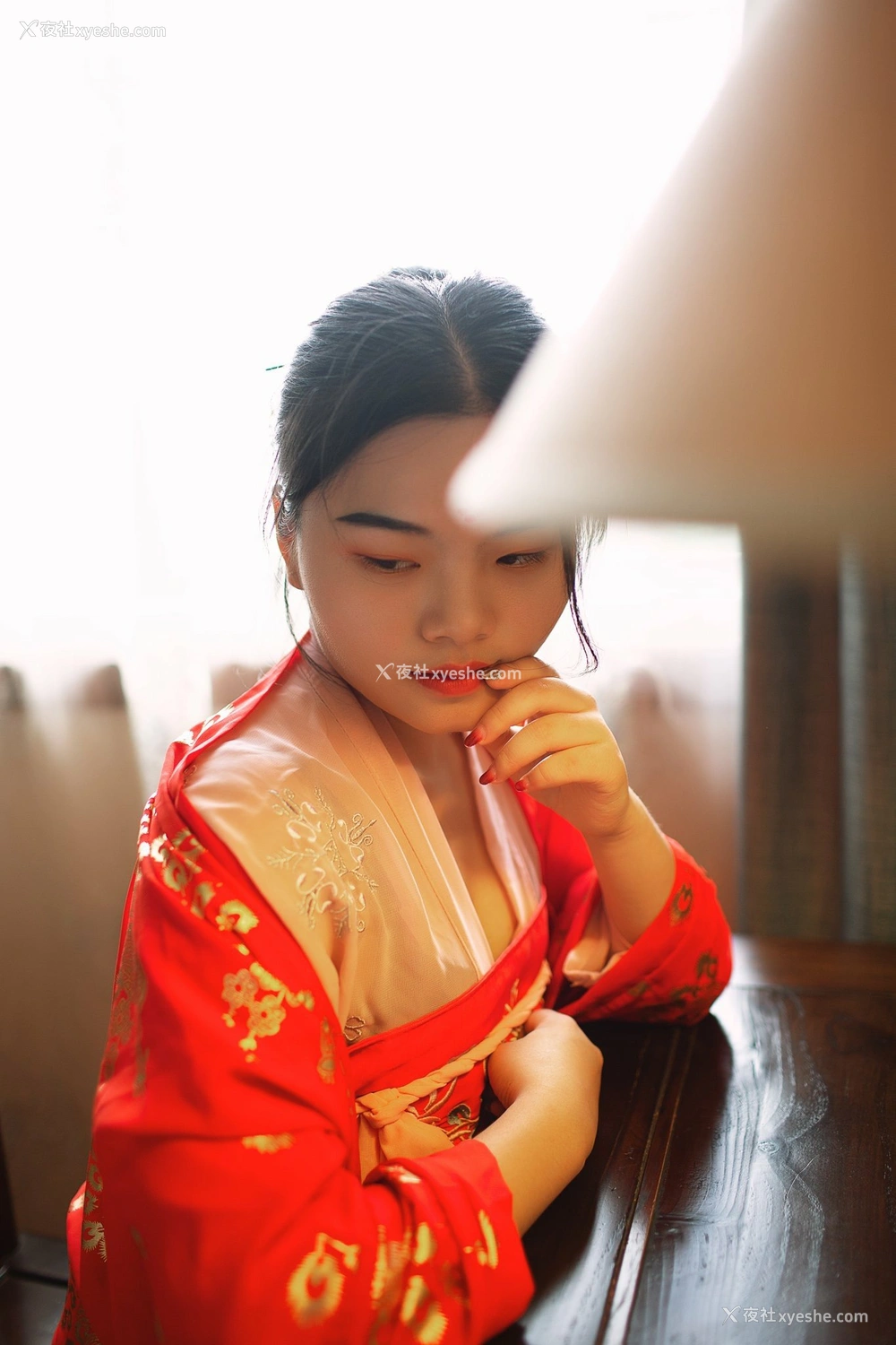 1P - 【网络收集】浣花社人体私拍写真Dinggege6叁点美女集合