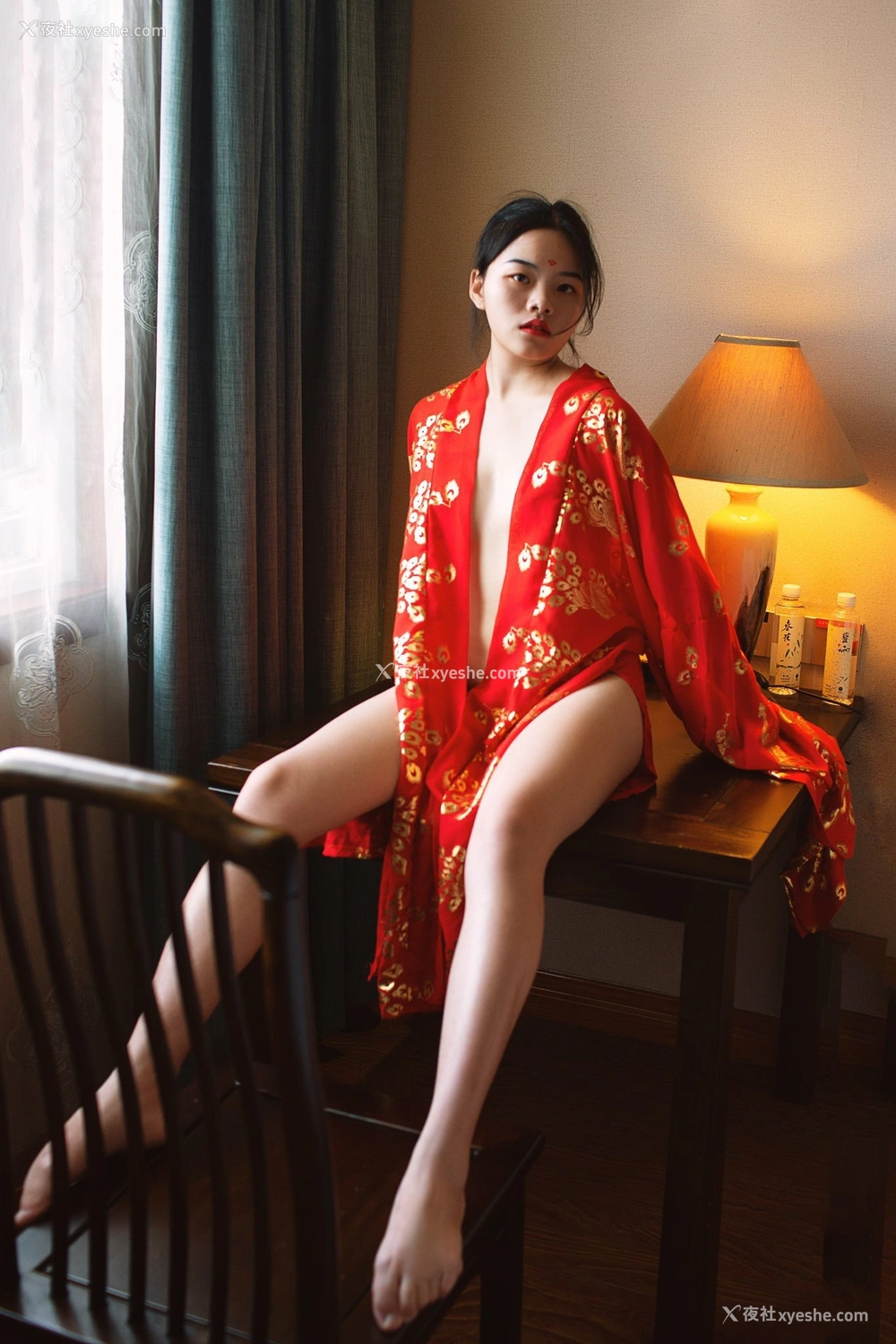1P - 【网络收集】浣花社人体私拍写真Dinggege6叁点美女集合