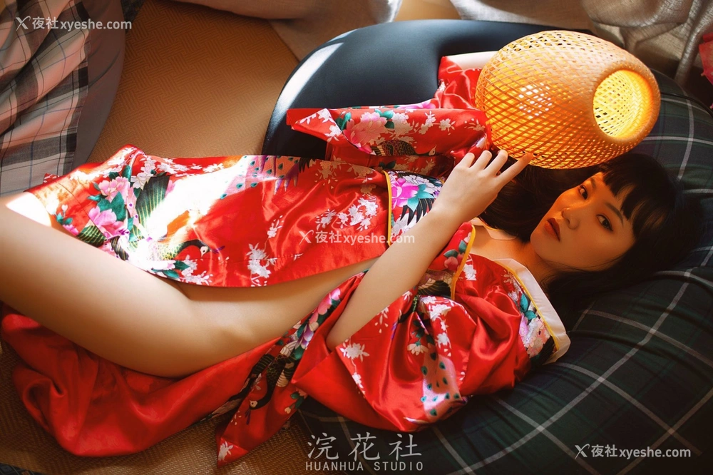 1P - 【网络收集】浣花社人体私拍写真Dinggege6叁点美女集合