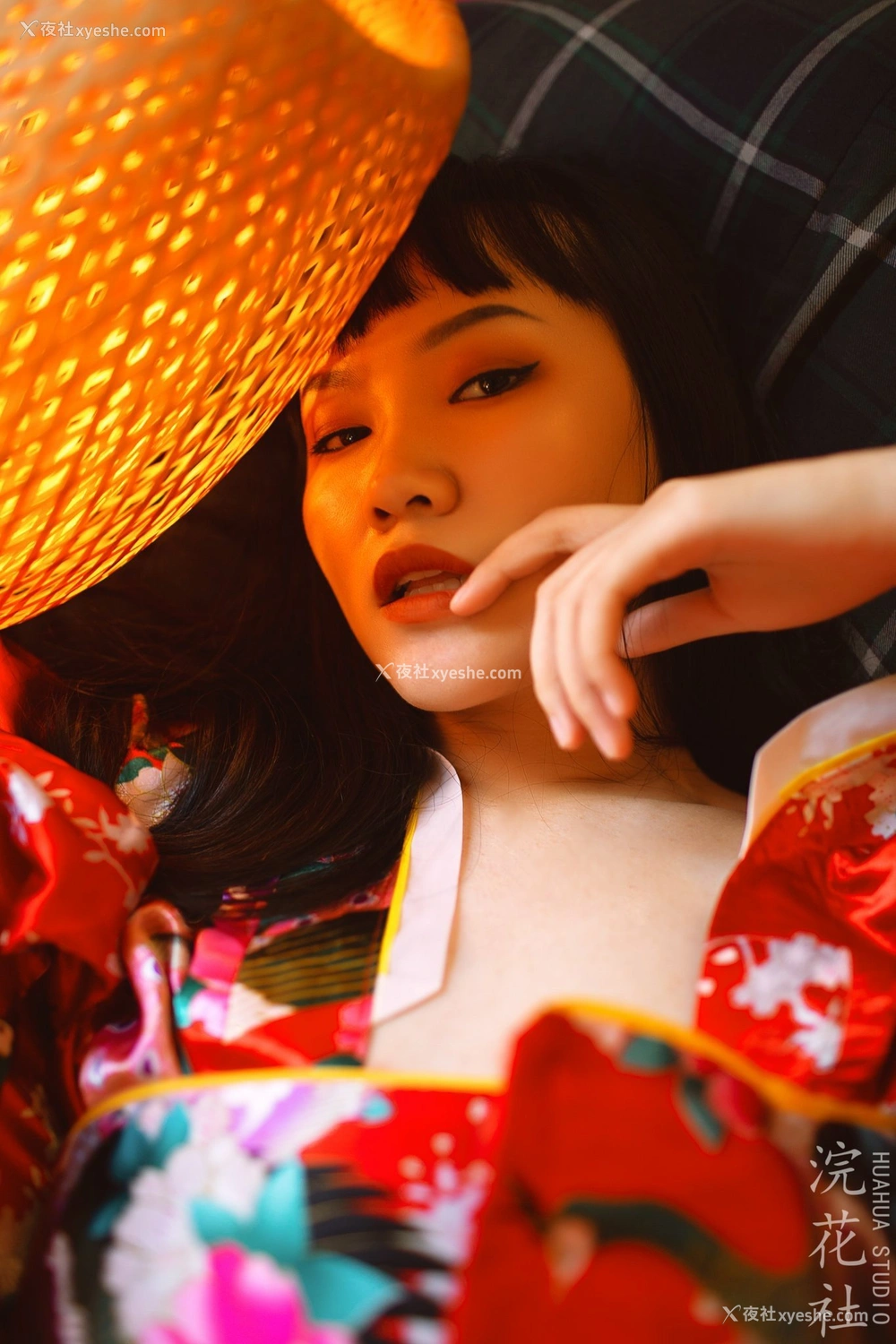 1P - 【网络收集】浣花社人体私拍写真Dinggege6叁点美女集合