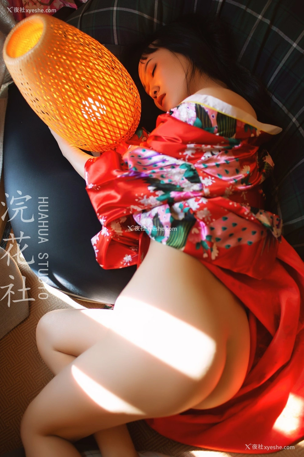 1P - 【网络收集】浣花社人体私拍写真Dinggege6叁点美女集合