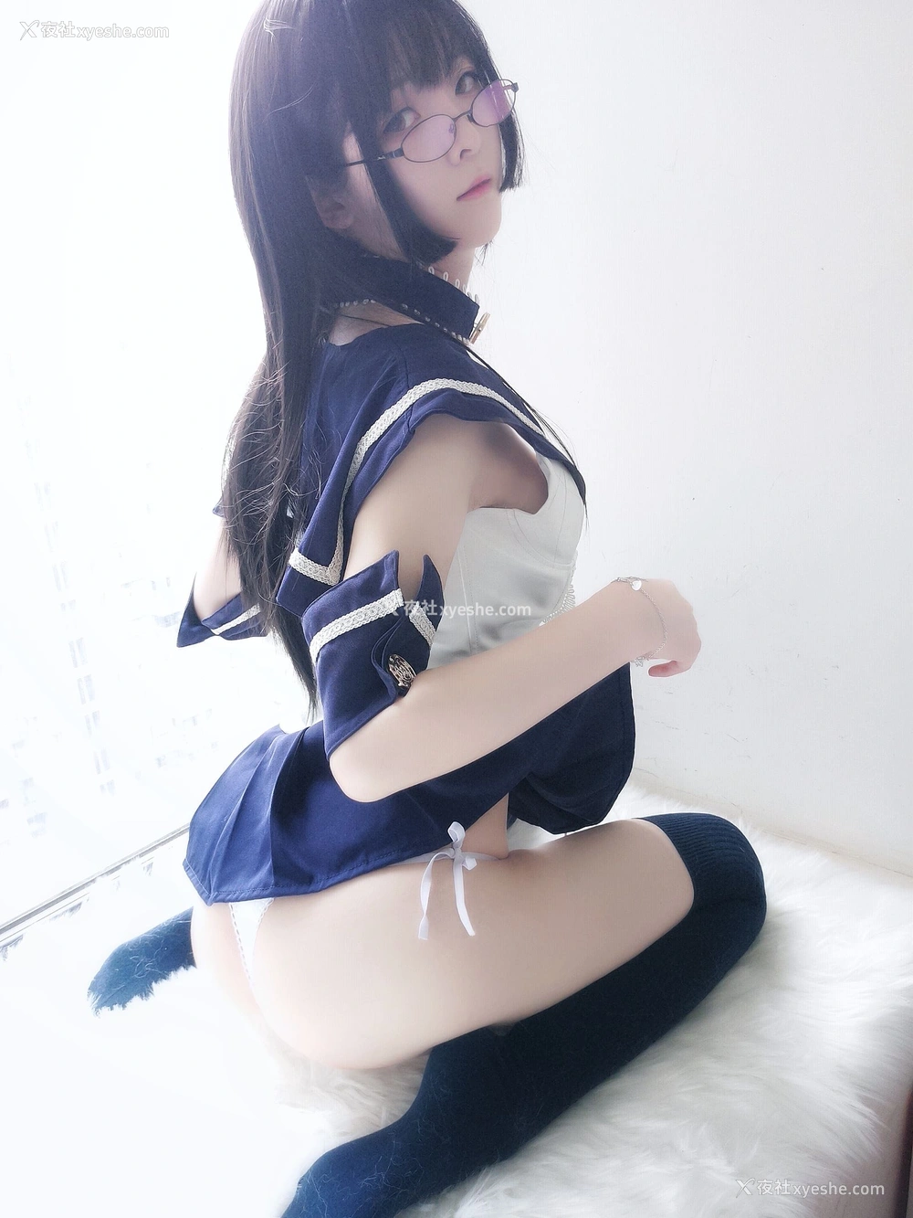 1P - 一小央泽《武士刀与水手服》
