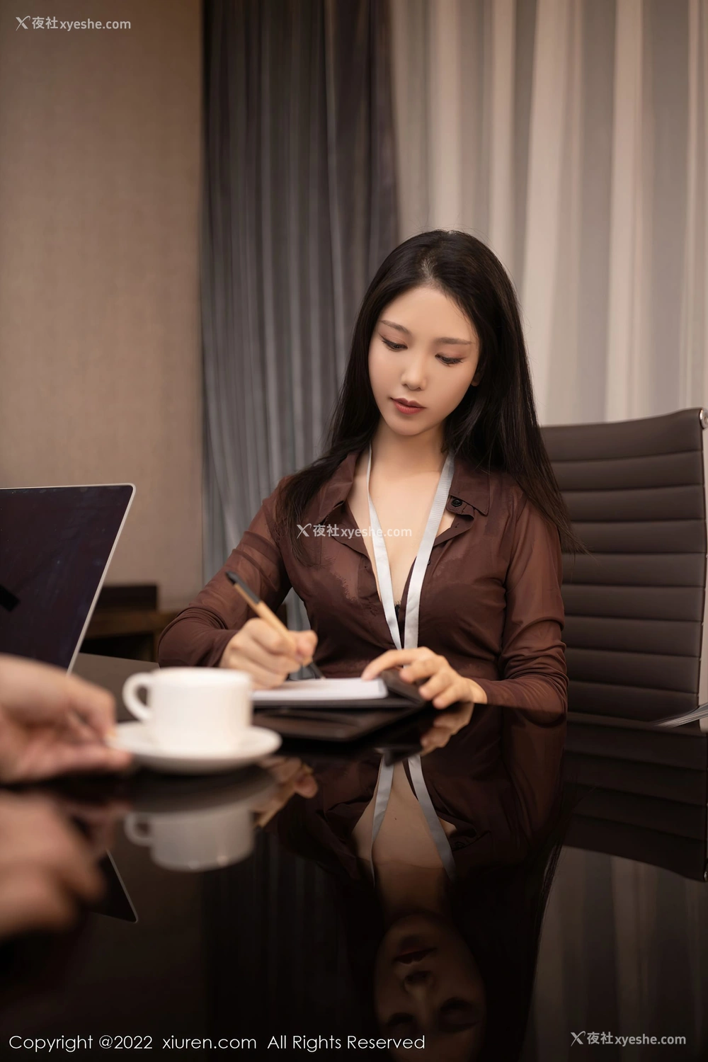 1P - 抖娘·利世《酒店里的加料咖啡》