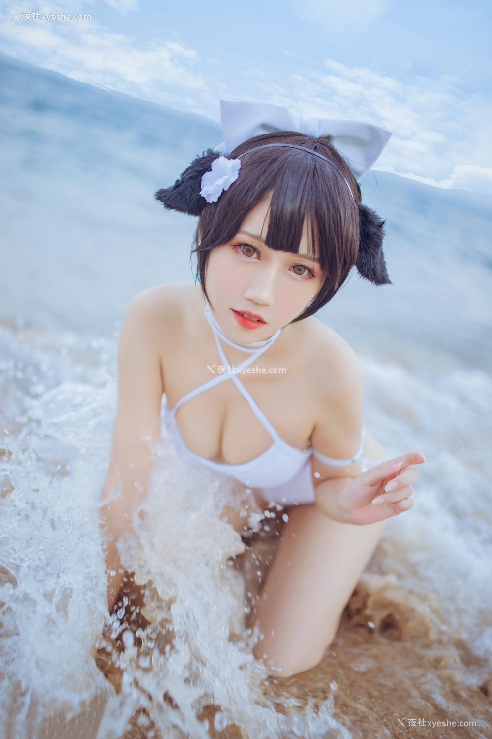1P - 抖娘·利世×不呆猫《獒犬海边泳装》