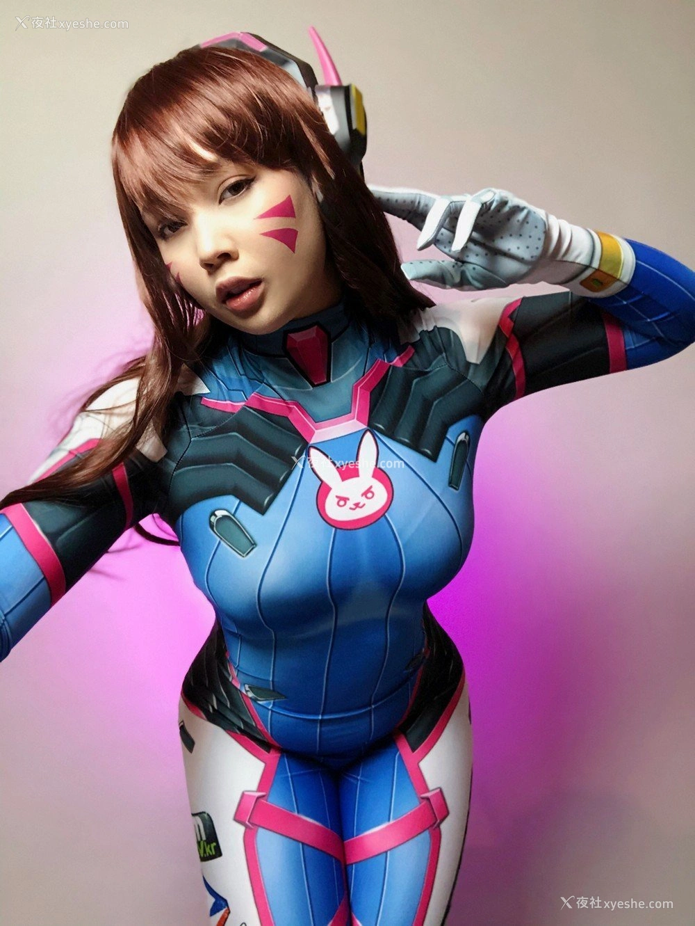 1P - 【网络红人】Virtual Geisha大尺度Cosplayer《D.Va》