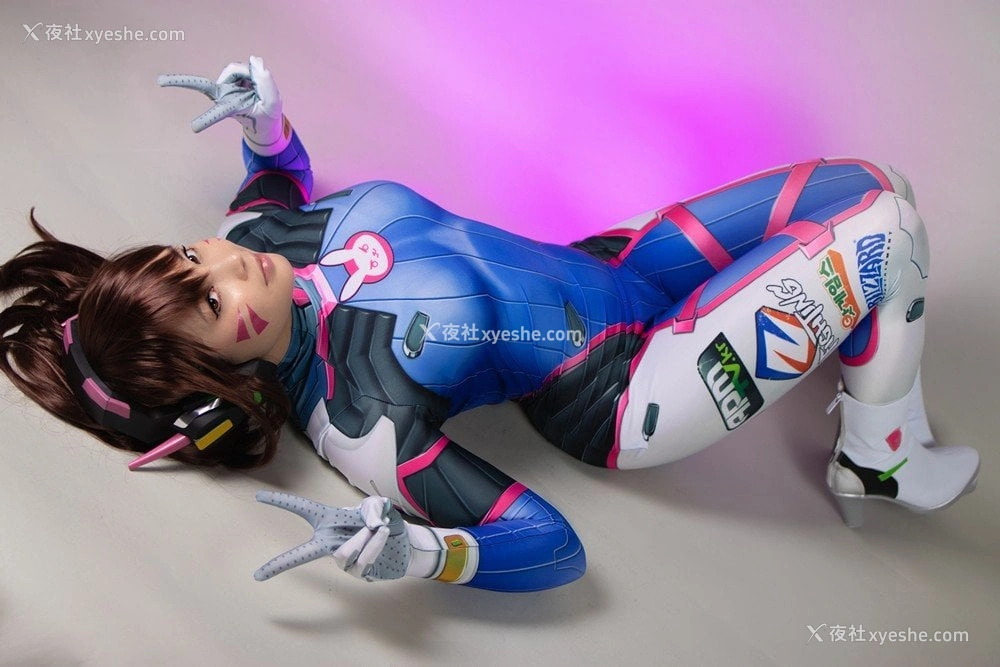1P - 【网络红人】Virtual Geisha大尺度Cosplayer《D.Va》
