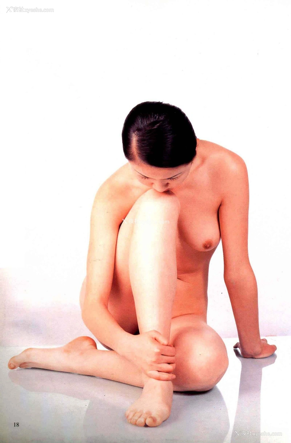 1P - 《韵：人体模特造型艺术》