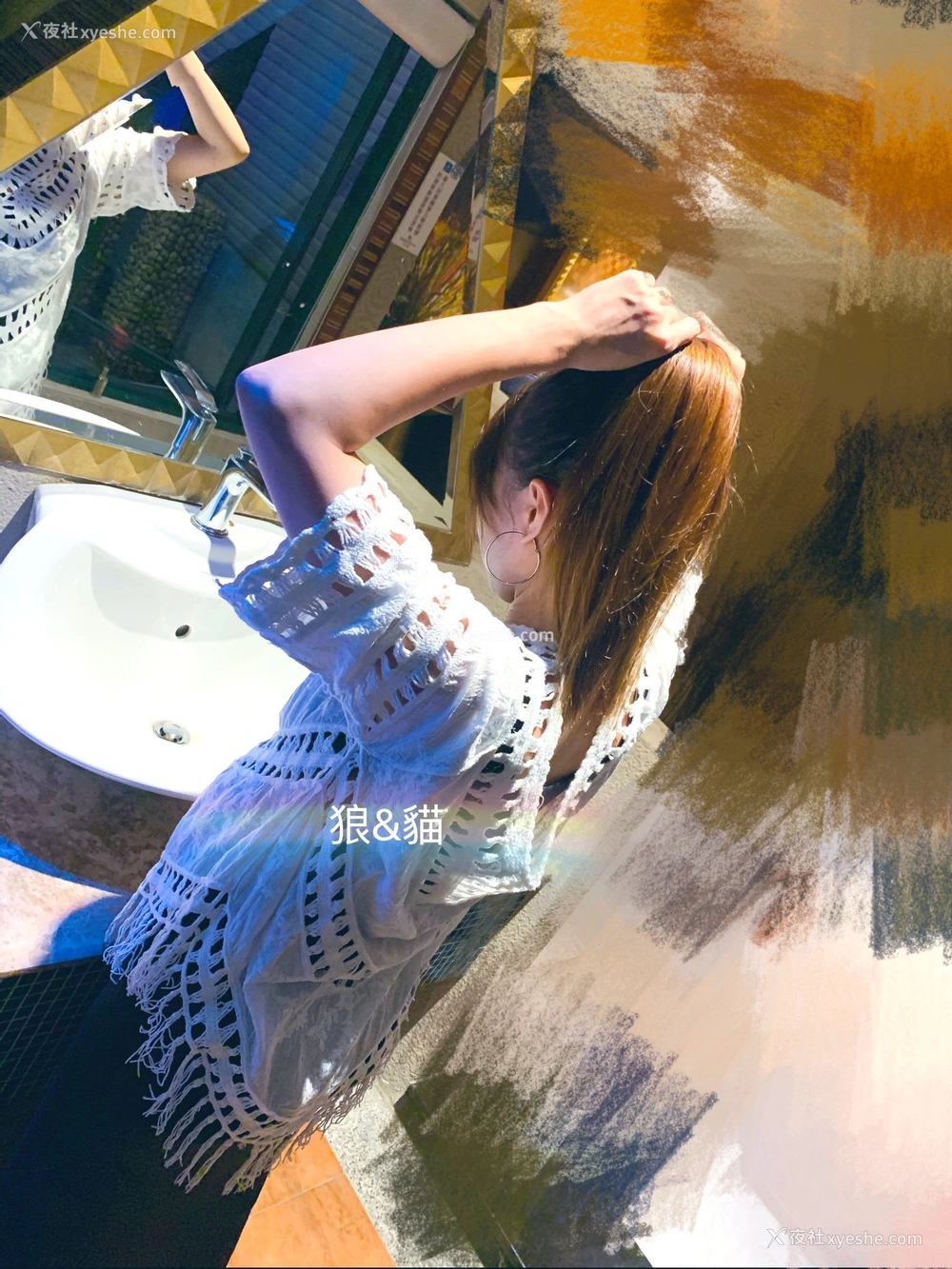 1P - 【网络收集】推特大神 Joanna 狼&猫双飞露出孕妇