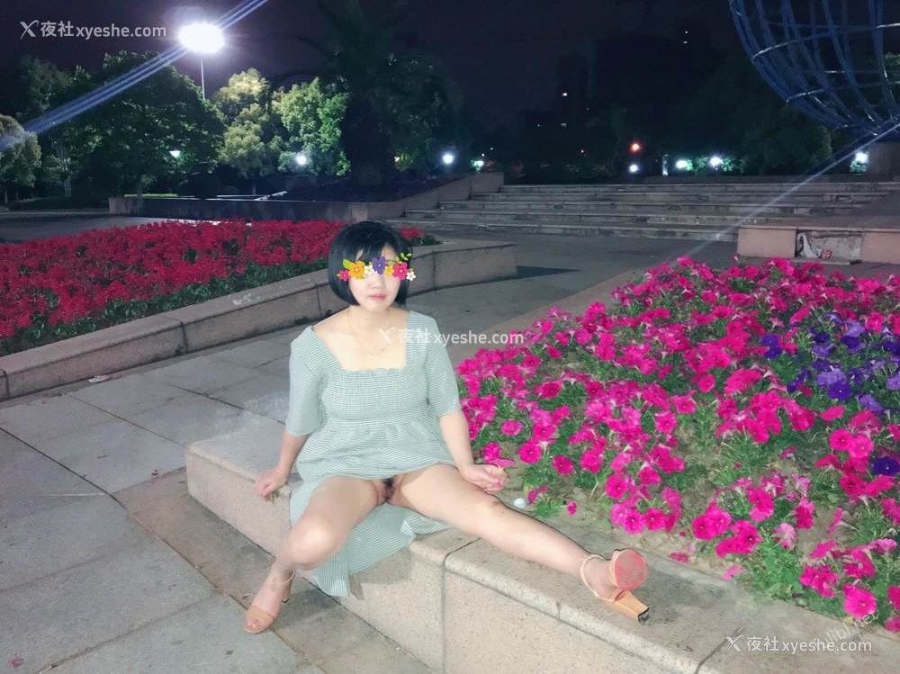 1P - 极品素人【樱玉花子】性奴调教 露出大尺度性爱私拍写真