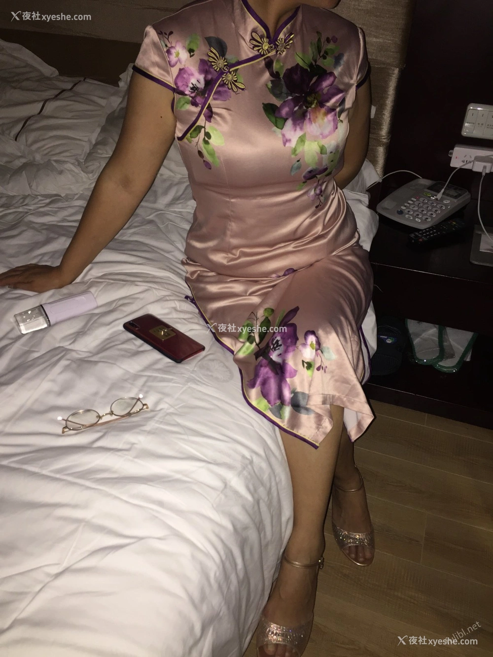 1P - 极品素人【樱玉花子】性奴调教 露出大尺度性爱私拍写真