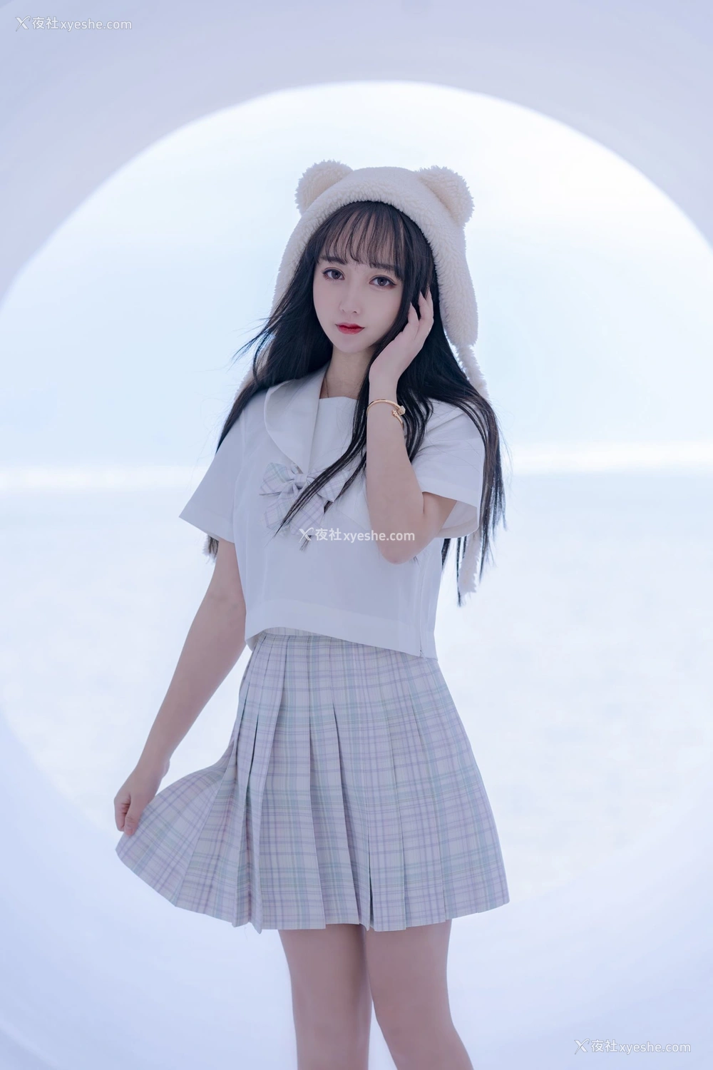 1P - 过期米线线喵《JK萌妹》