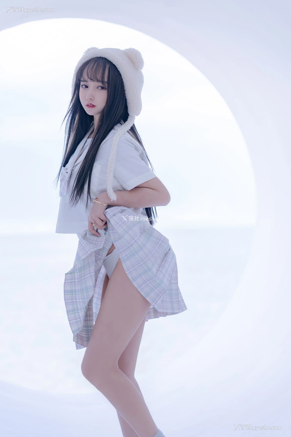 1P - 过期米线线喵《JK萌妹》