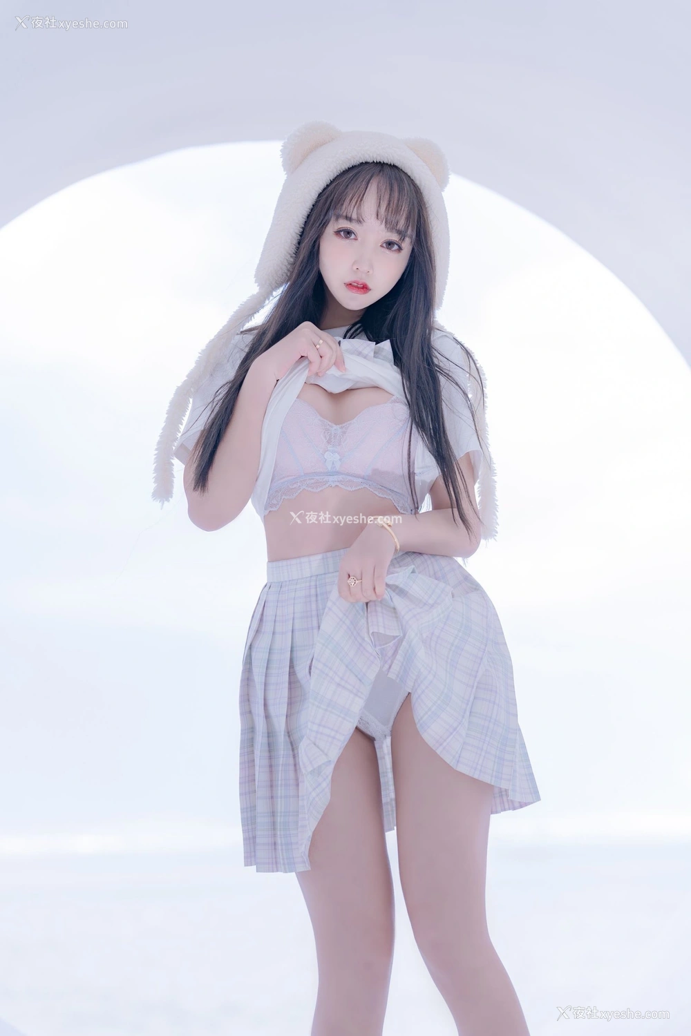 1P - 过期米线线喵《JK萌妹》