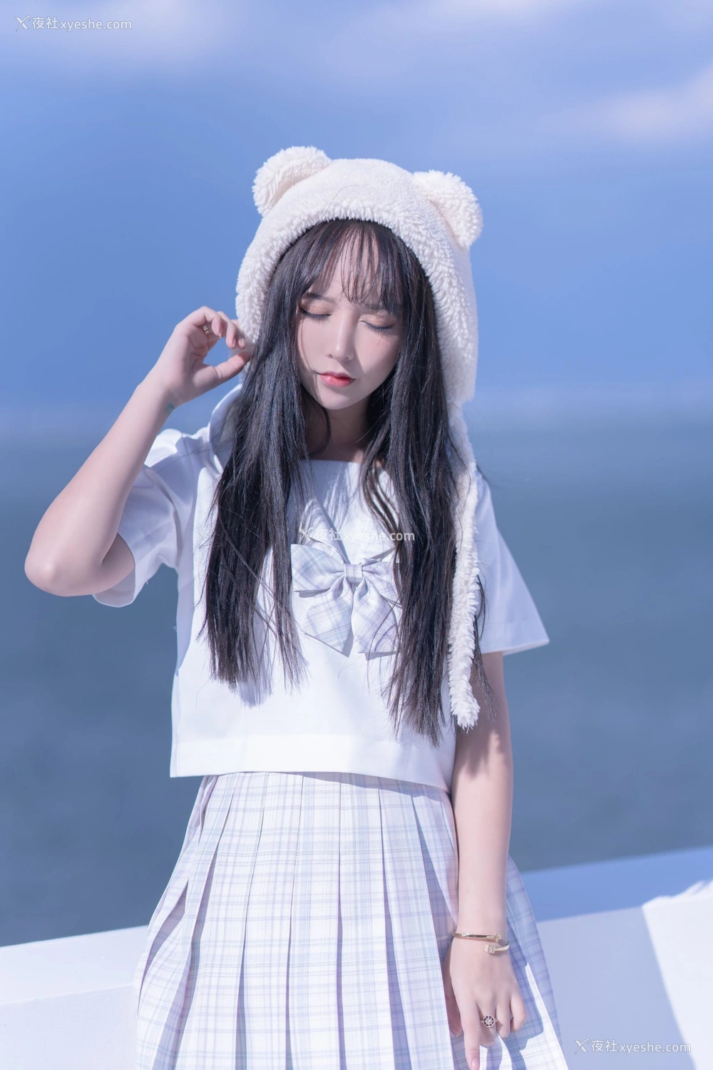 1P - 过期米线线喵《JK萌妹》