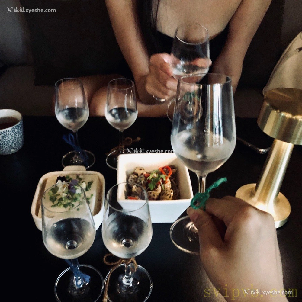1P - 就是阿朱啊 Instgram 收集