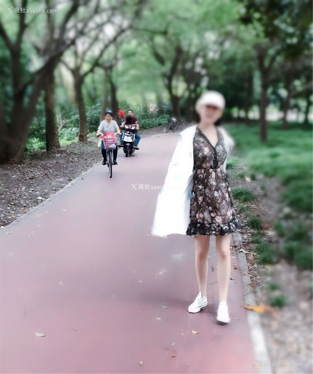 1P - 【网络收集】极品网红@pigeon