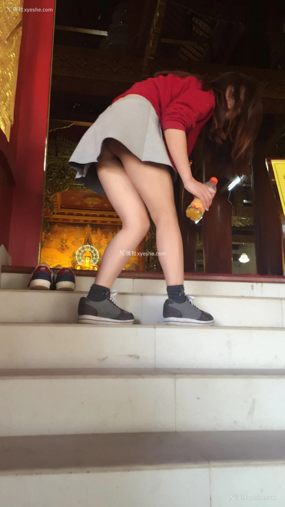 1P - 摄影师 WUWU《真空少女》