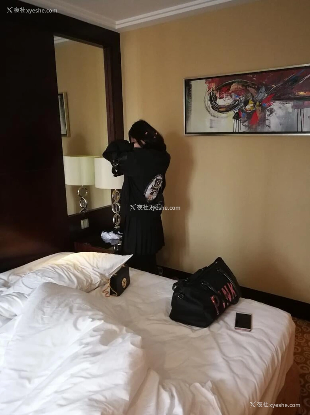1P - B站二次元知名Up主runa酱Coser5000元酒店援交事件合集