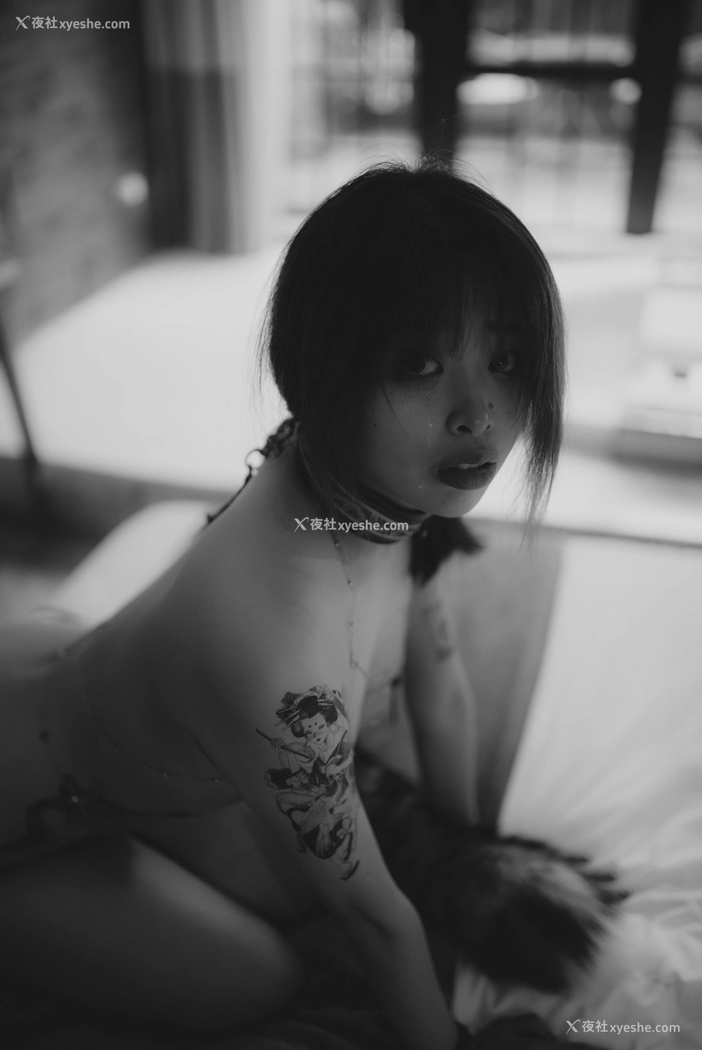 1P - 女子高中撸至深套图